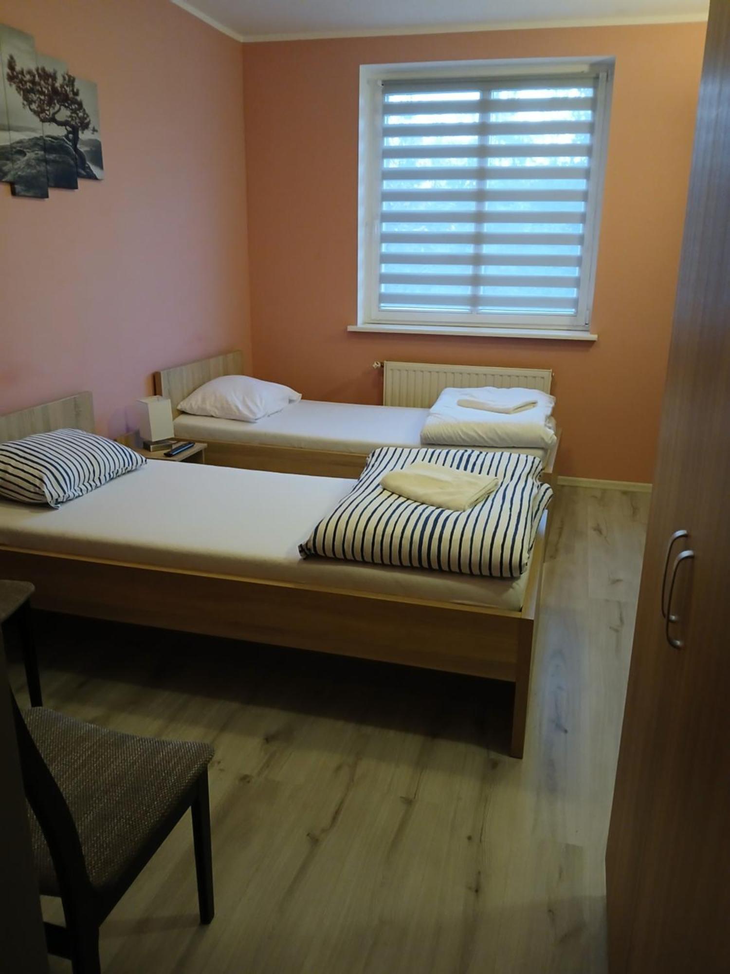 Bed and Breakfast Dom Brama Mazur à Ostróda Extérieur photo