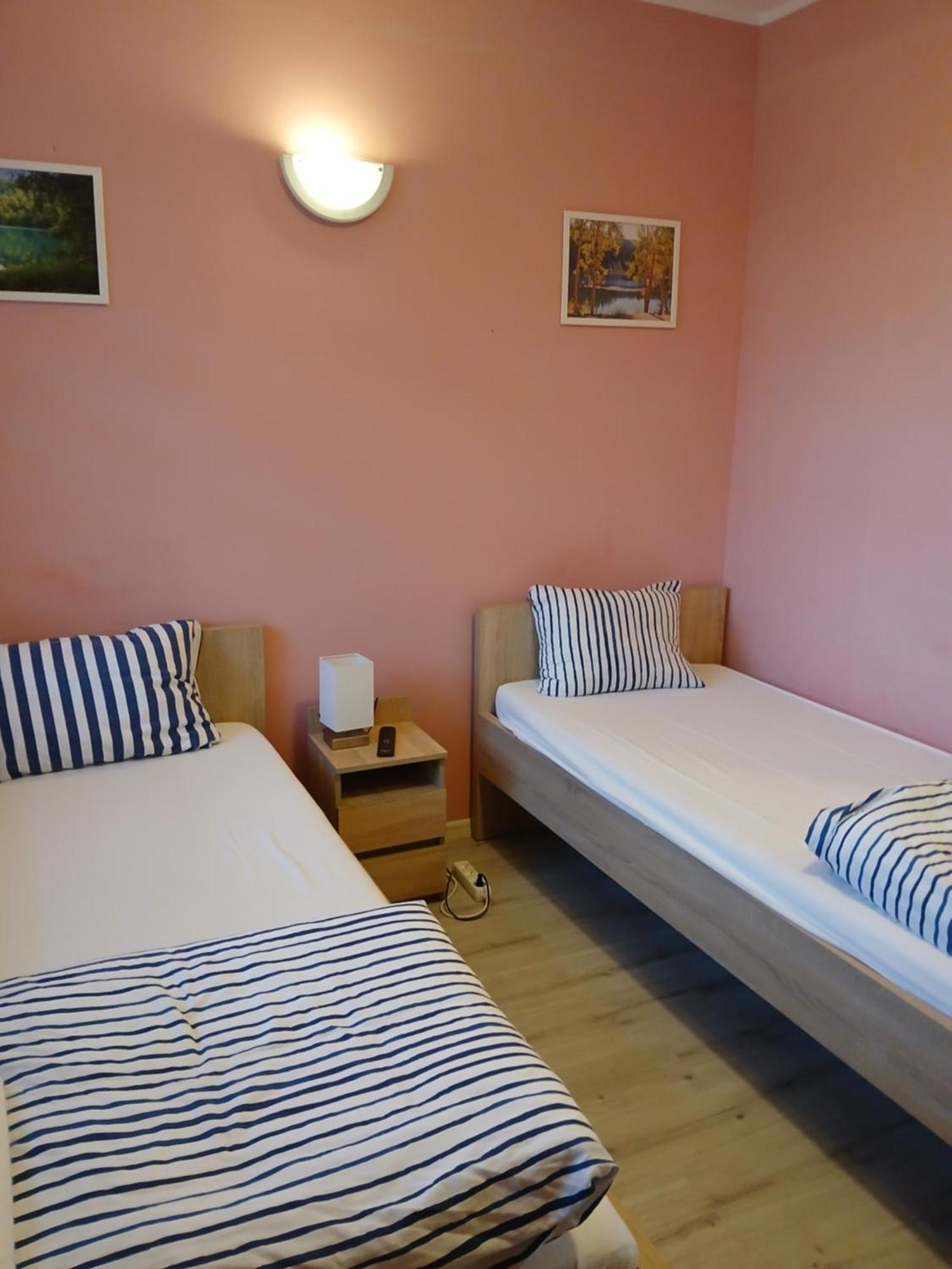 Bed and Breakfast Dom Brama Mazur à Ostróda Extérieur photo